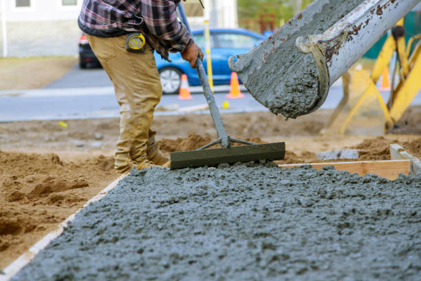 Best Concrete Slab Construction in Seis Lagos, TX
